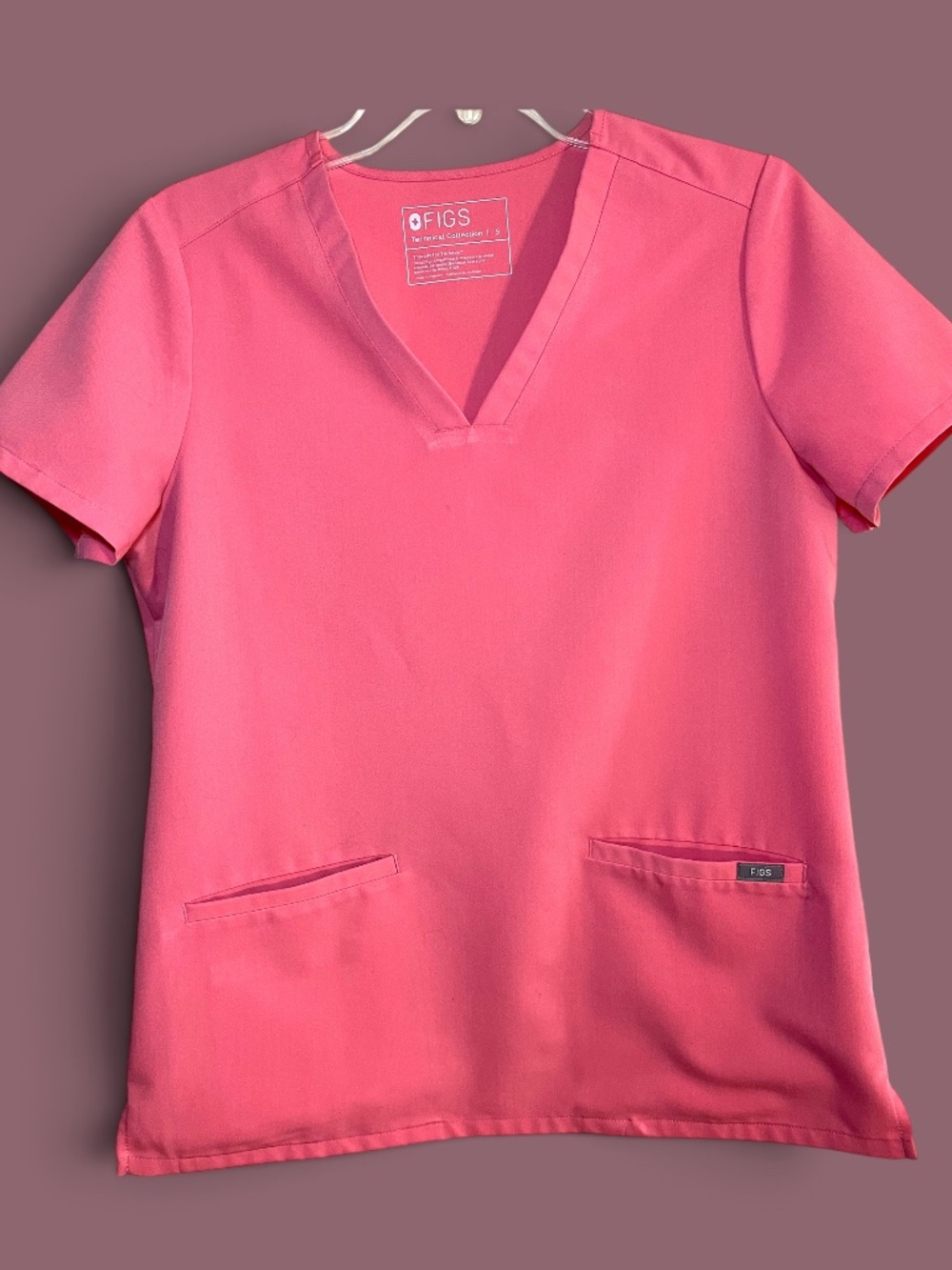 Figs Neon Pink (#1603) Three-Pocket V-neck Casma Scrub Top Size Small